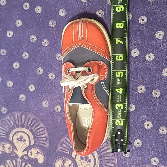 Adorable Vintage MidCentury Children's Leather Oxfords - Made in Finland - Picture 5 of 7